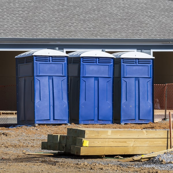 how can i report damages or issues with the portable restrooms during my rental period in Shady Cove OR